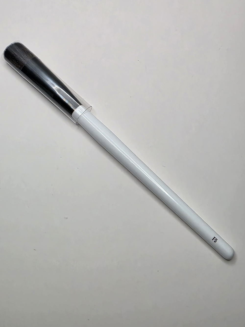 Makeup By Mario F5 Concealer Brush